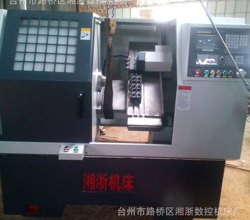 湘浙熱銷供應高精度數(shù)控機床